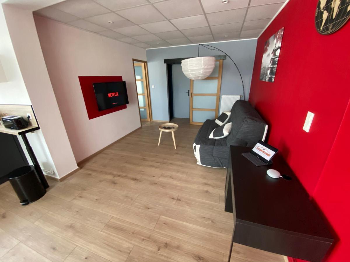 Logements Equipes A Onnaing Avec Espace Balneo En Option Proche Toyota, Autoroute Et Valenciennes Exterior foto