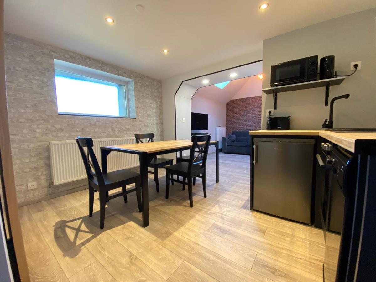 Logements Equipes A Onnaing Avec Espace Balneo En Option Proche Toyota, Autoroute Et Valenciennes Exterior foto